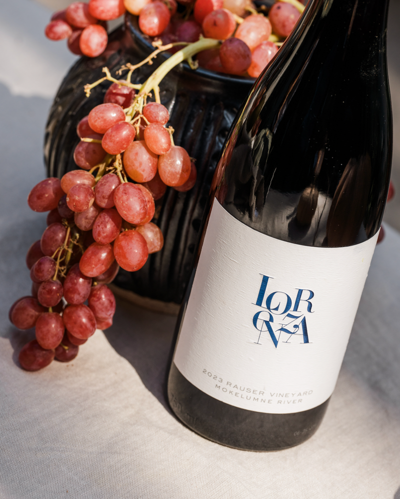Lorenza Old Vine Carignan with Grapes
